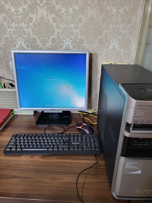 Компьютер Aser в комплекте