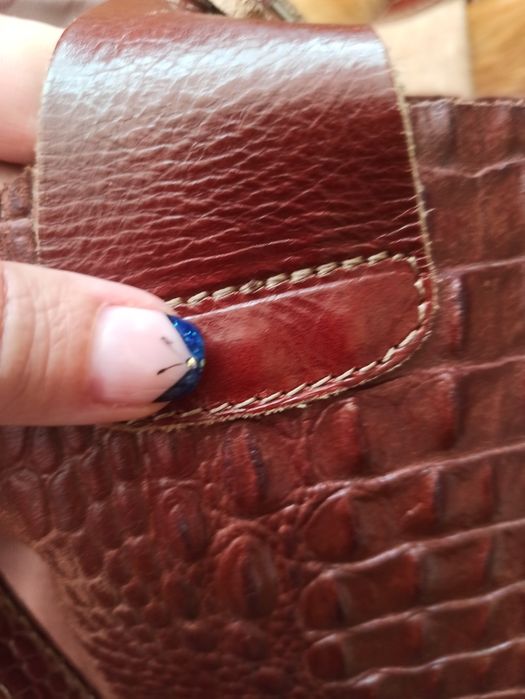 Голяма чанта естествен велур и кожа + подарък