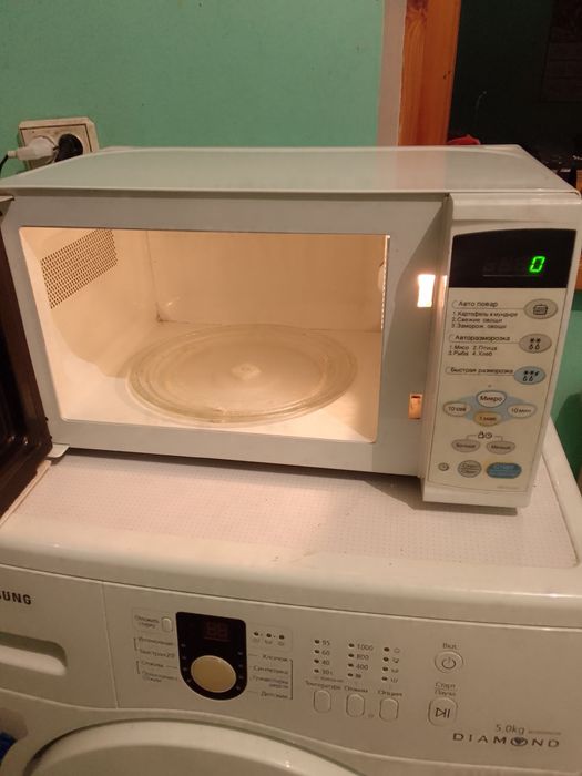 Микроволновая печь