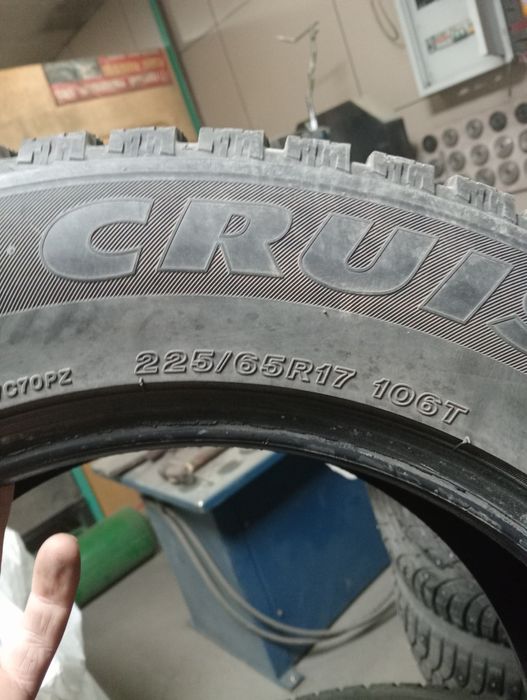 Продам резину б/у зимние