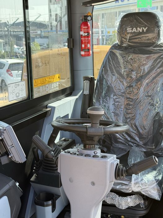 SANY SY65W колесный экскаватор в наличии