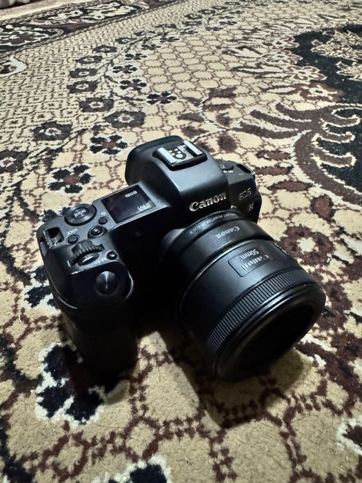 Canon EOS R  - SONY адаптер EF - объектив 50mm