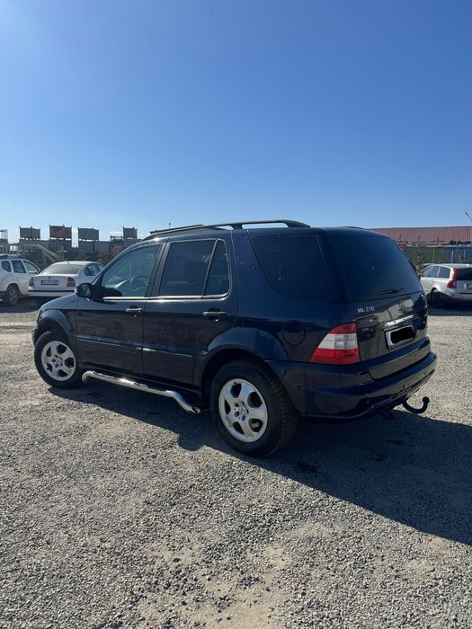 MERCEDES-BENZ ML-Class 2004 — imagine 3