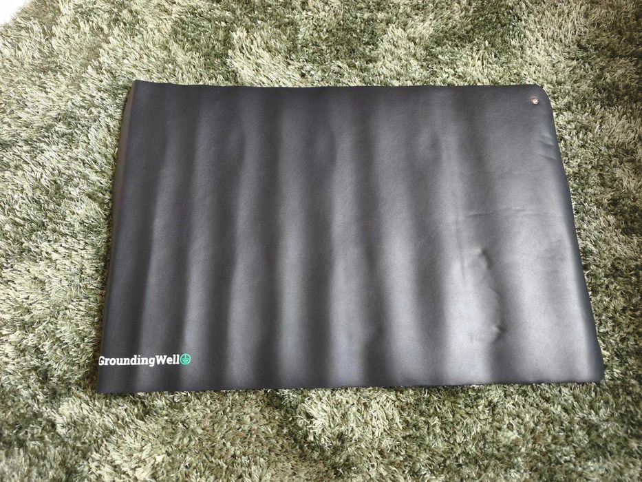 Заземяваща подложка GroundingWell (Grounding Mat) за бюро или под – НОВА