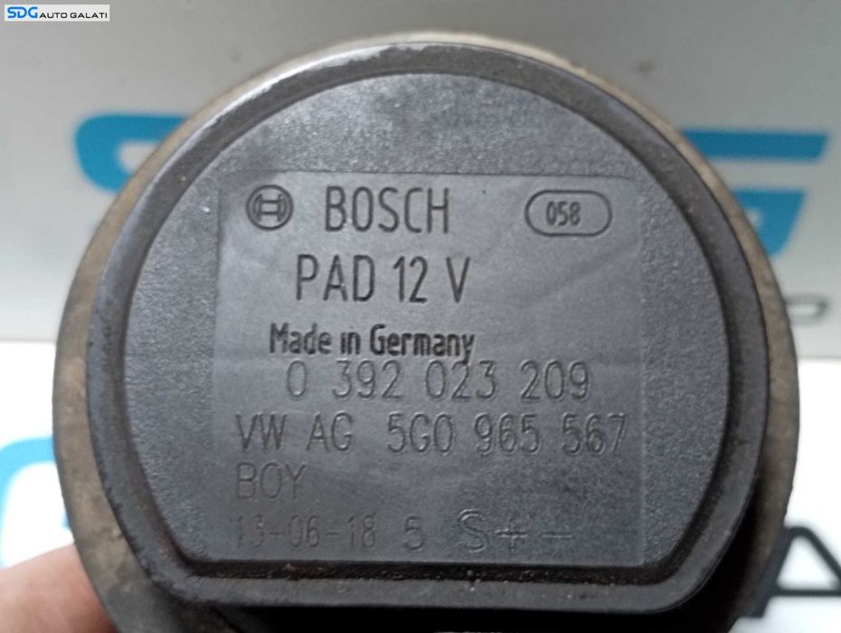 Pompa Secundara Auxiliara Recirculare Apa Volkswagen Golf 7 2.0 TDI 2013 - 2017 Cod 5G0965567 0392023209 [M7234]