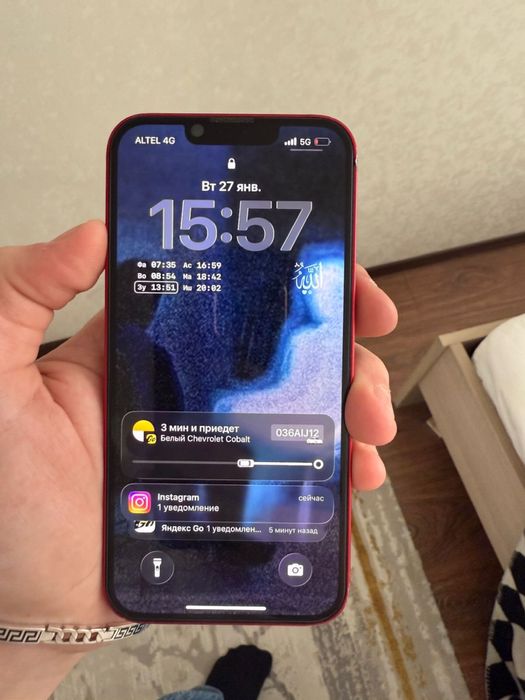 Iphone 13 хорошем состояни