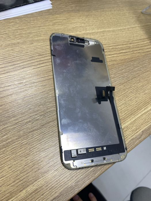 Iphone 16 pro max 256gb (p25)
