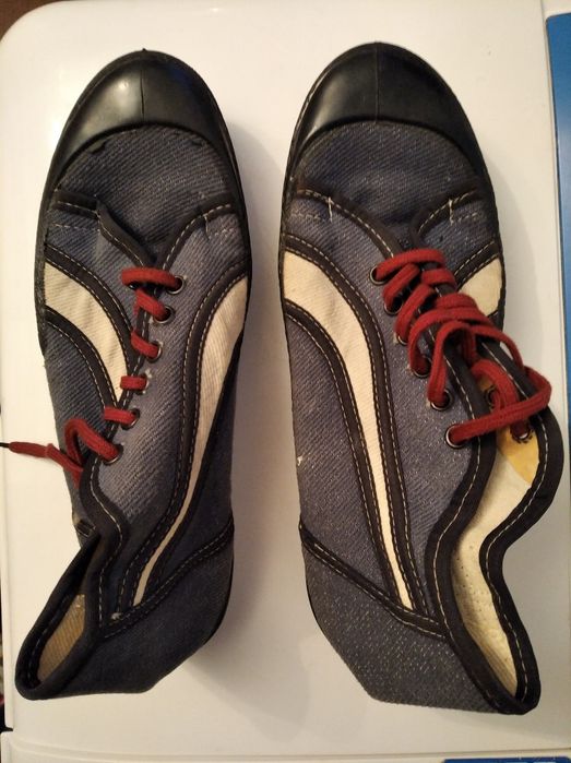 Продам кеды бутсы