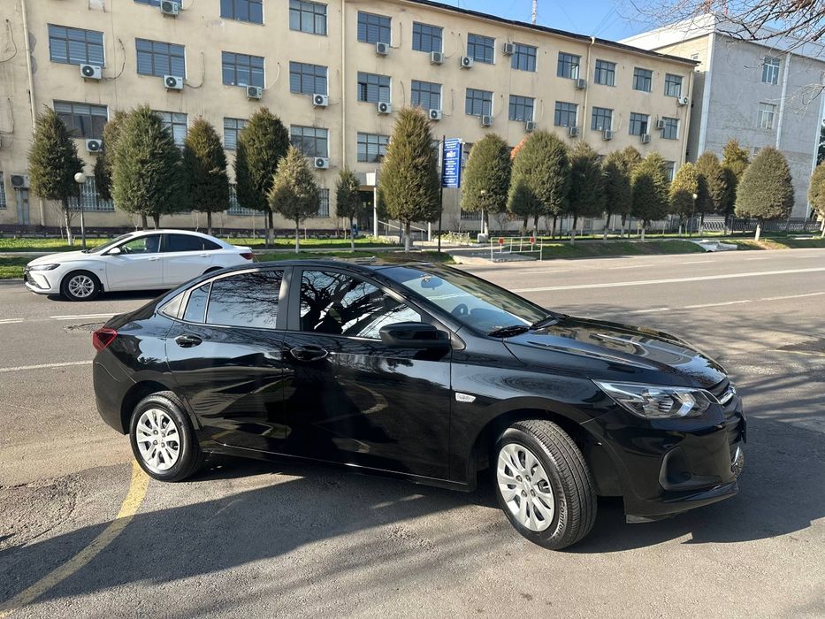 Chevrolet Onix pazisiya 2