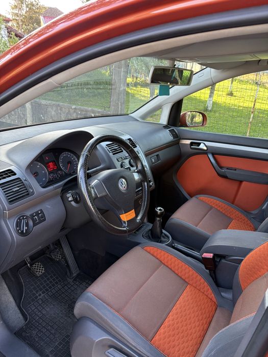 De vânzare Volkswagen Touran Cross 2007