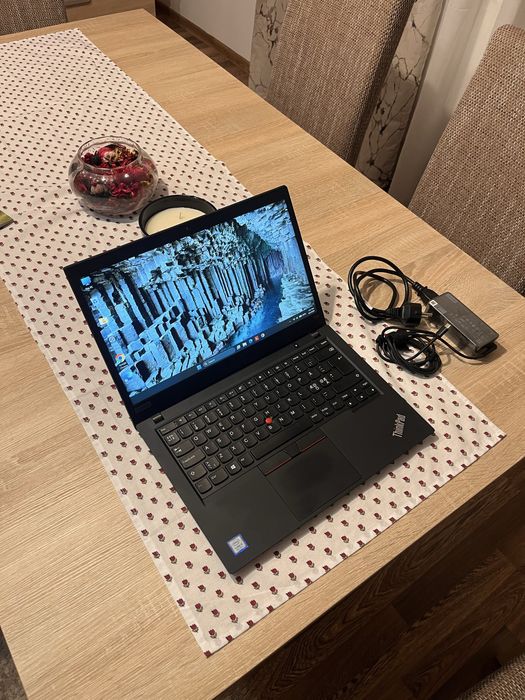 Lenovo Thinkpad t490 i5(gen8) 16gb ddr 4 , ssd.512 , touchscreen