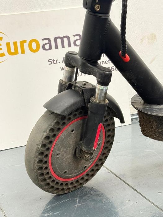 Trotineta electrica iScooter i9 Max, motor 500W, viteza maxima -A-