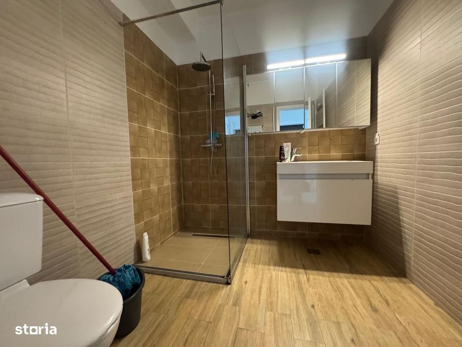 3 camere  + LOC DE PARCARE inclus || AVIATIEI