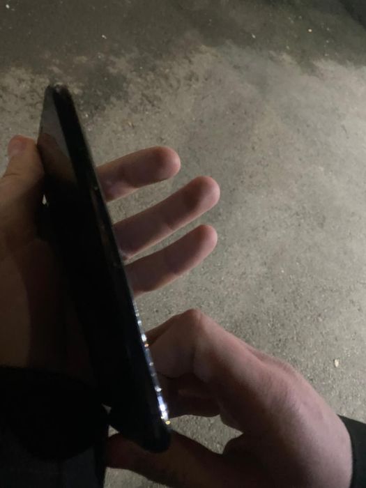 Продам Айфон X 64 гб