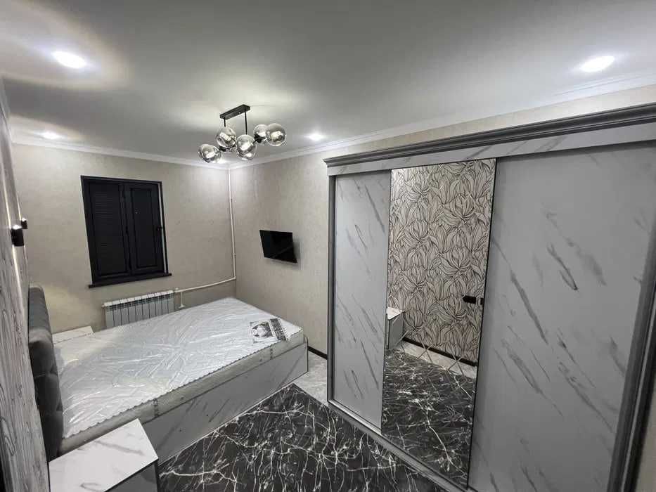 Срочна сдается 2х-ком рядом м.Беруни/Алмазар/Без Депозит 441*