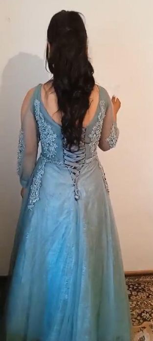 Вечернее, бальное платье