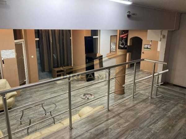 Търговско помещение под наем в Каменица 2! 71886677
