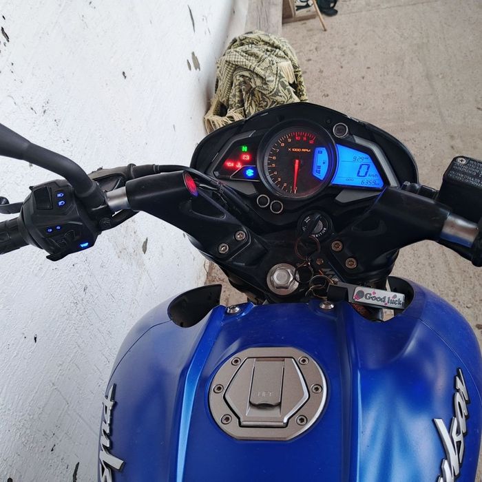 Продоется Вајај Рulsаr N5200