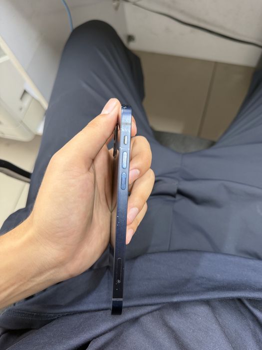 ПРОДАЕТСЯ iPhone 12 128 GB