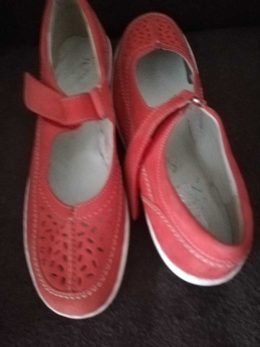 Încălțăminte dama, piele naturală