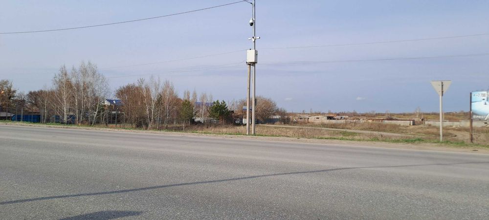 Зем. участок возле кафе "Пристань"