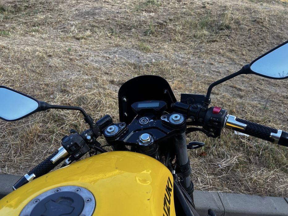 Vând schimb Moto Suzuki GSX600F Cafe Racer  - din 2002