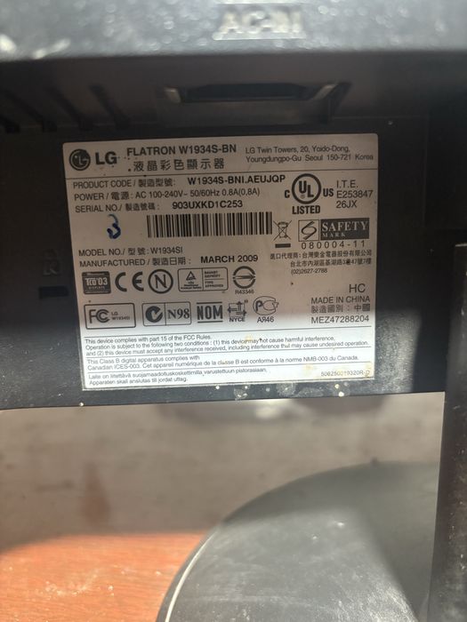 Монитор       LG