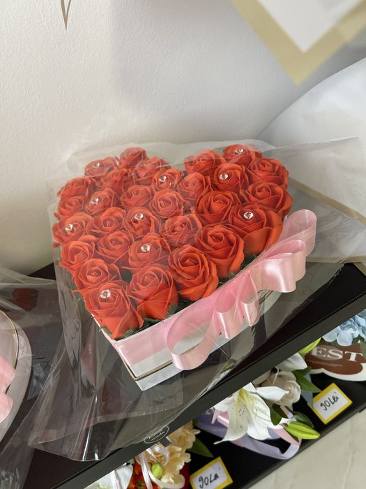 Buchete din trandafiri de sapun pe comanda