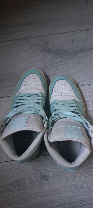 Adidași nike air jordan 1 mod ice blue