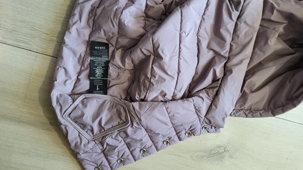 Vesta unisex STUD HOOD VEST