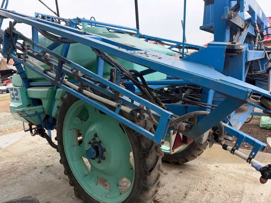 Vând Instalație Erbicidat Berthoud 3200