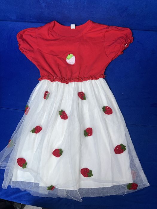 Продам детские вещи