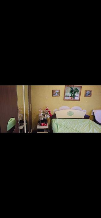 Vând apartament!!!