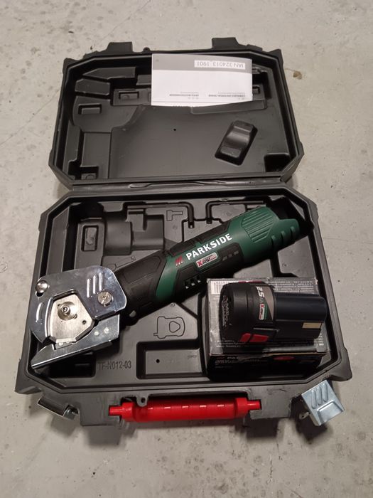 Fierăstrău Parkside 20v