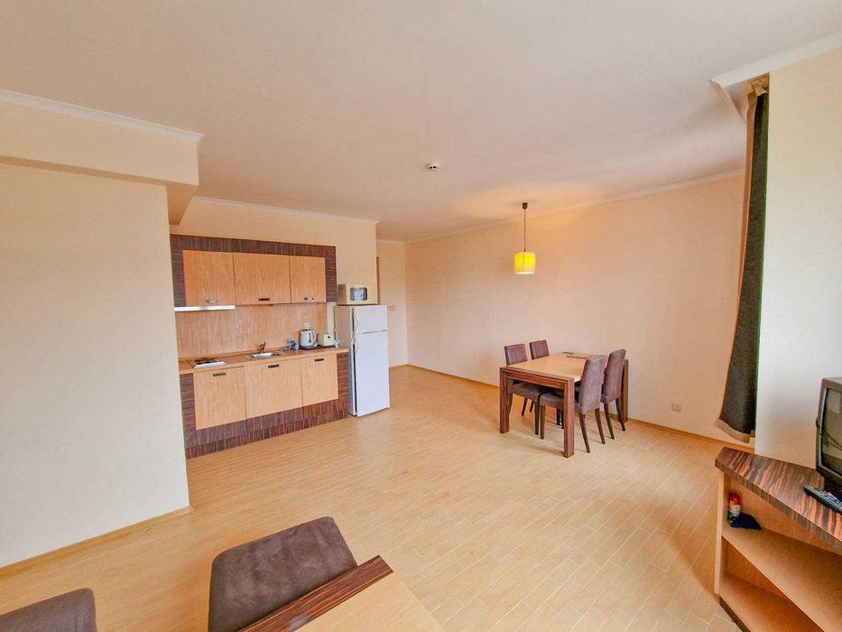 Продава се Двустаен апартамент в к.к. Слънчев бряг - 81 кв.м за 1000 €/кв.м - Снимка #5