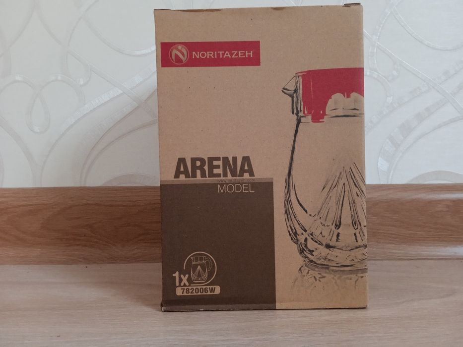 Вместительный Графин для воды