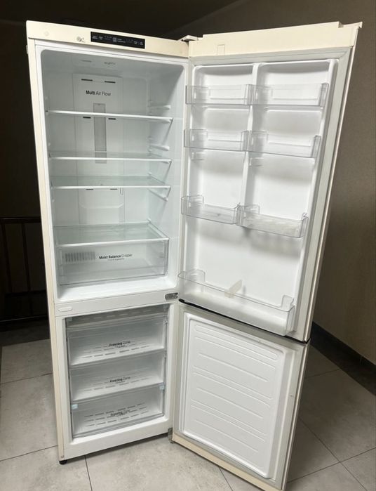 Продам холодильник lg