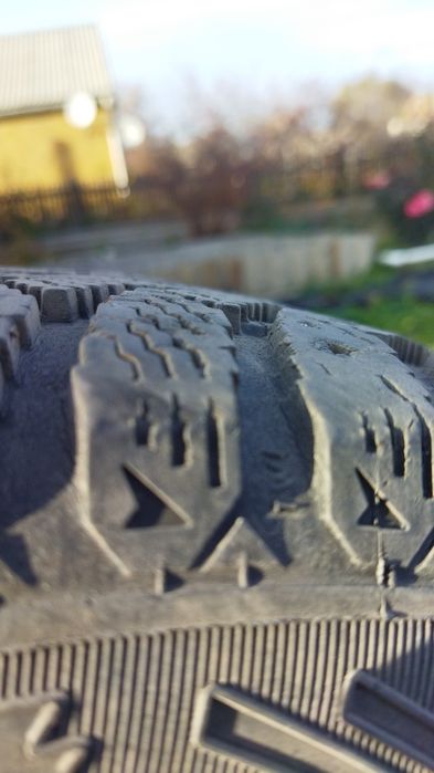 Зимняя резина 195/65/15