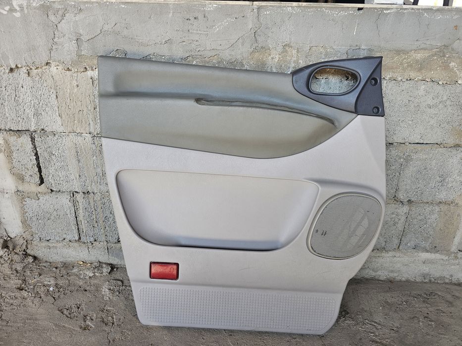 Дверные карты Delica