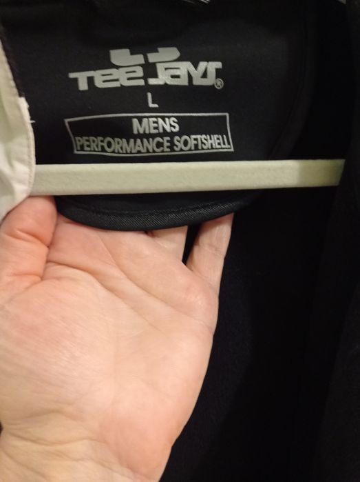 Совтшел яке TEE JAYS