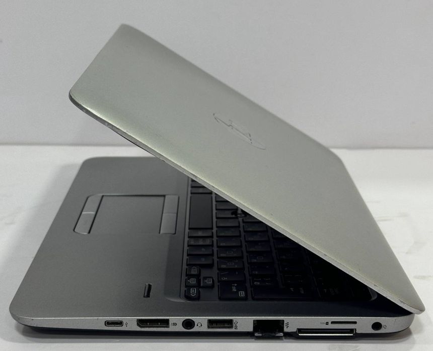 HP elitebook AMD A8