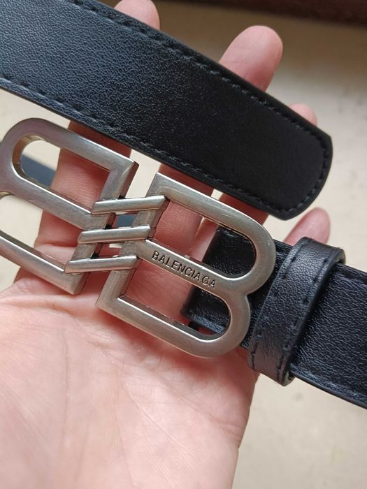 curea balenciaga