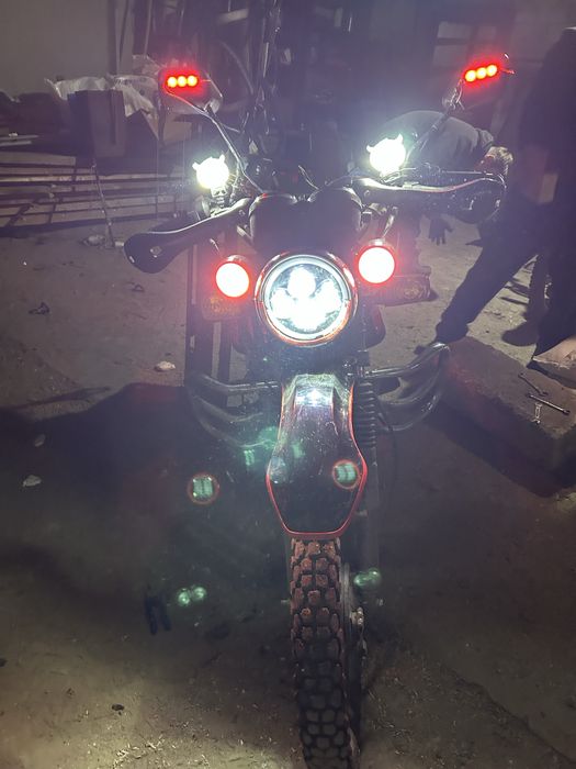 Продам мотоцыкл сузуки gsx200cc