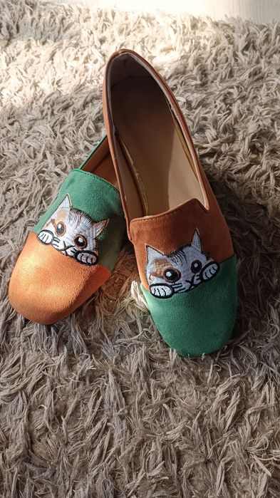 НОВИ свежи дамски мокасини