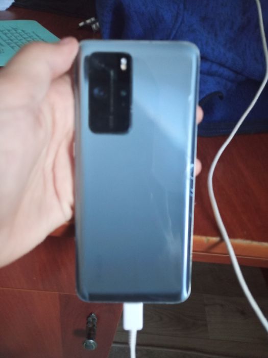 Huawei Pura 40pro торг есть