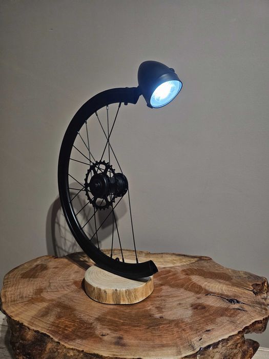 Lampa de birou,bar,etc