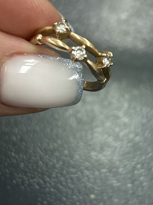 Кольцо красное золото 585