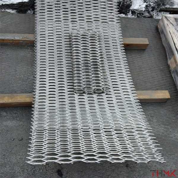 Лист просечно вытяжной 406