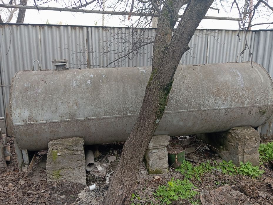 Цистерна для воды, ГСМ.  3.5 т.