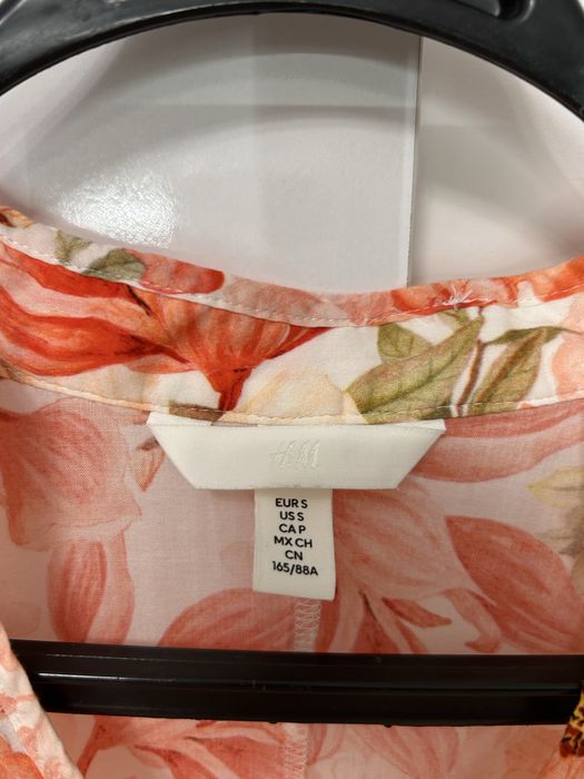 Рокля H&M с дълъг ръкав